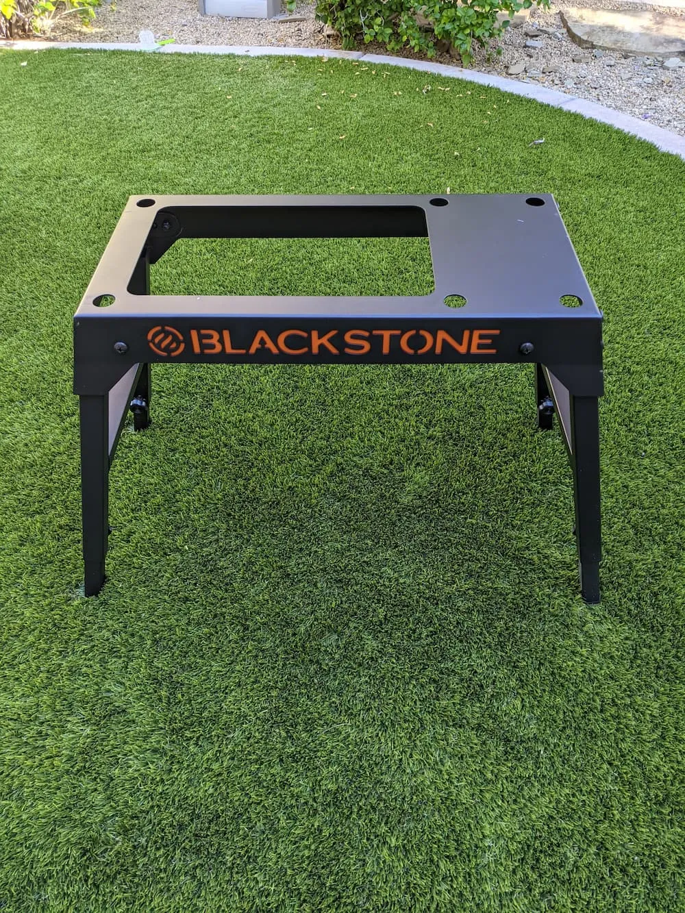 Blackstone Adventure Ready 22 griddle stand