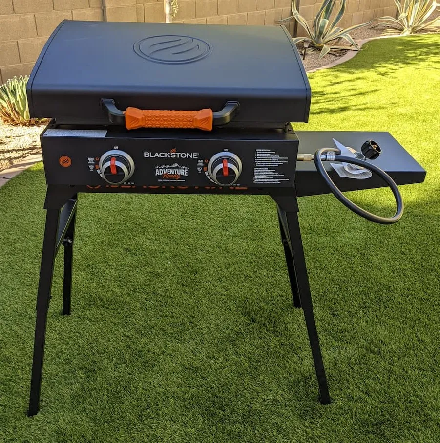 Blackstone Adventure Ready 22 with stand