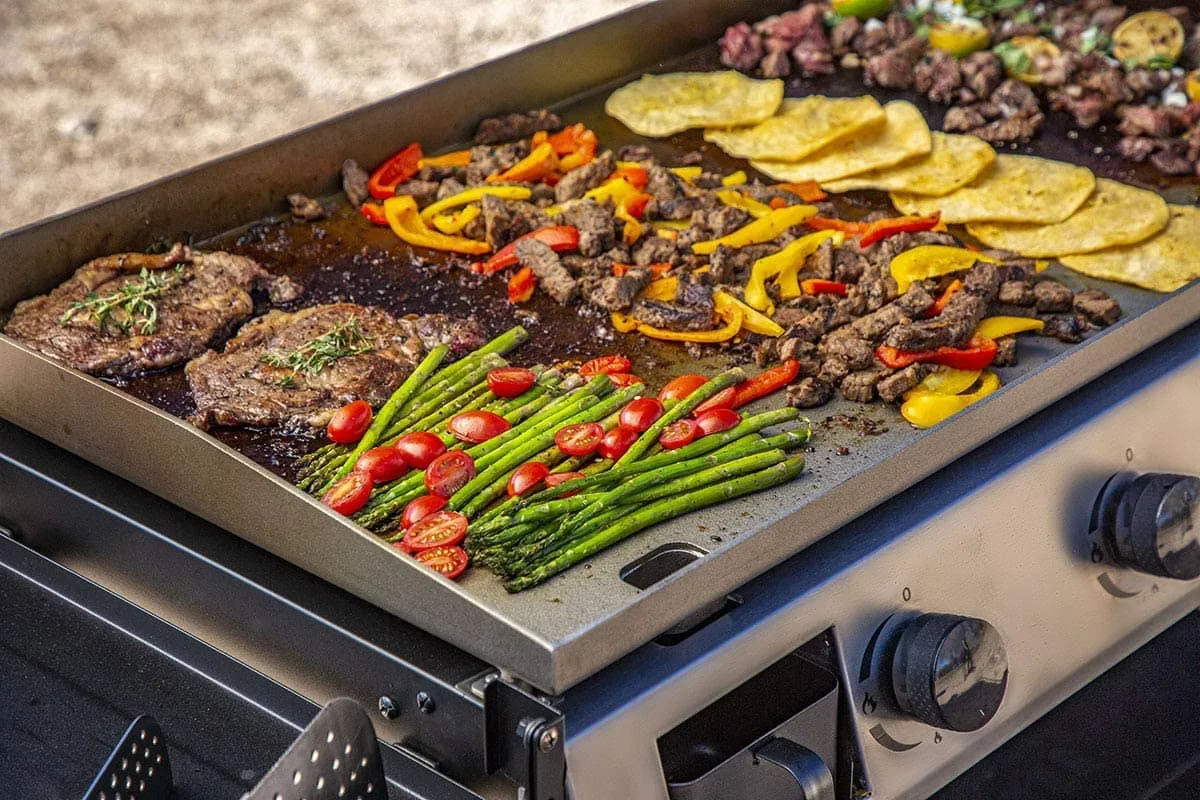 Pit Boss Deluxe Griddle